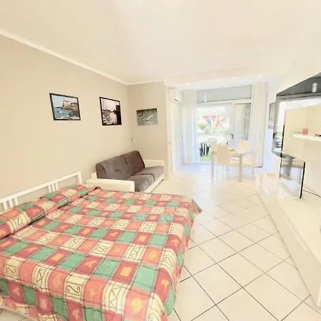 Premium Mono C4 * Marina Di Bibbona