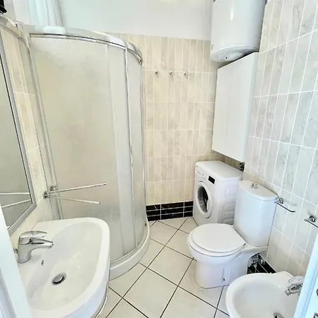 Apartment Premium Mono C4 *